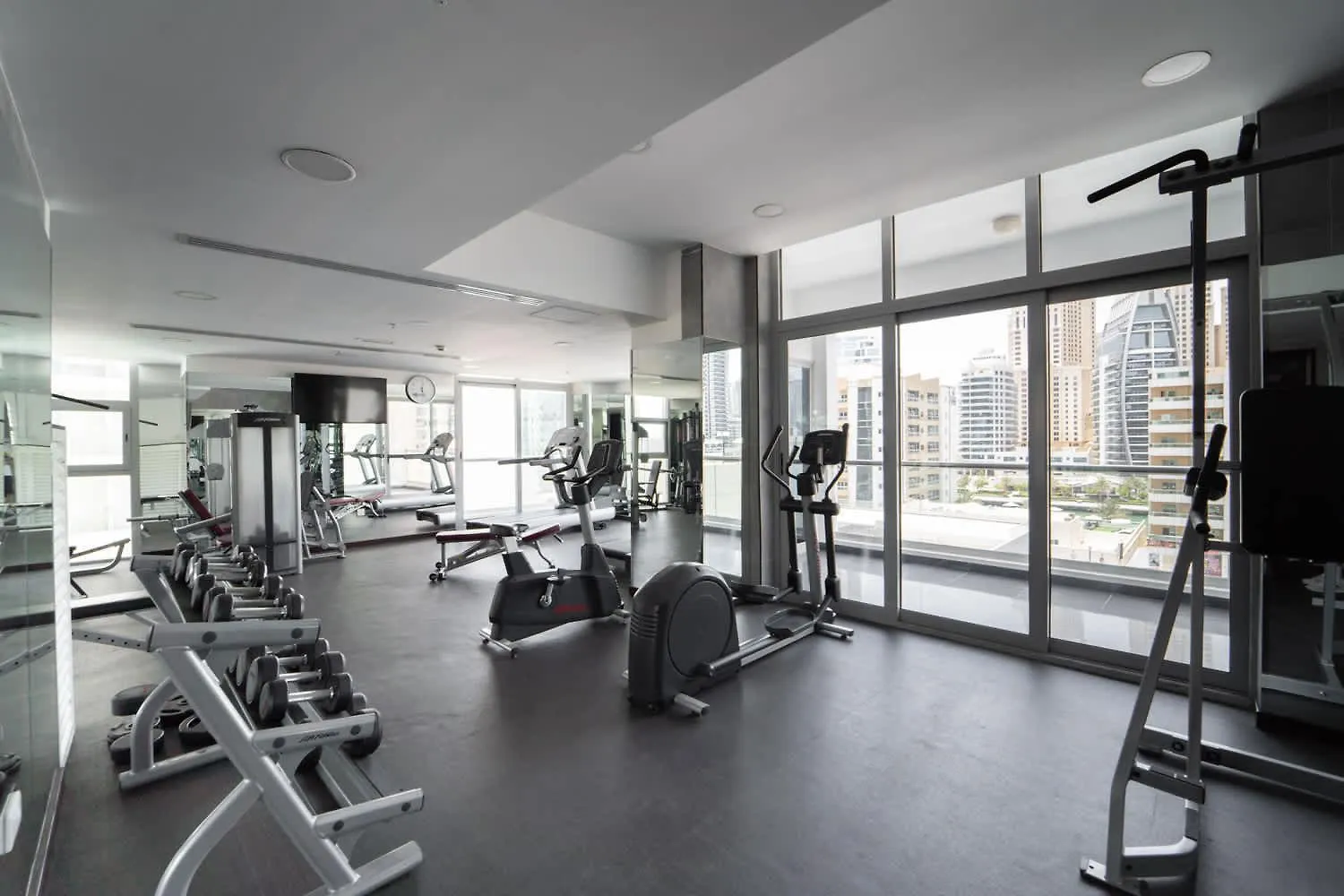 Apartment Spectacular Studio In Marina That Sleeps 2 Dubai United Arab Emirates