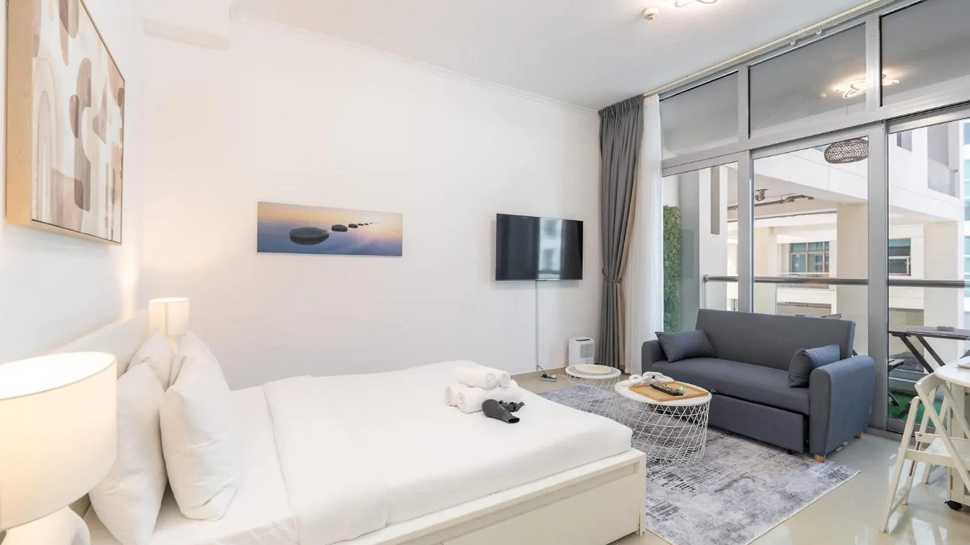 Spectacular Studio In Marina That Sleeps 2 Dubai